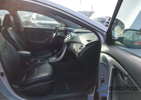 2013 Hyundai Elantra Limited z USA, uszkodzony, nr VIN 5NPDH4AE1DH399795